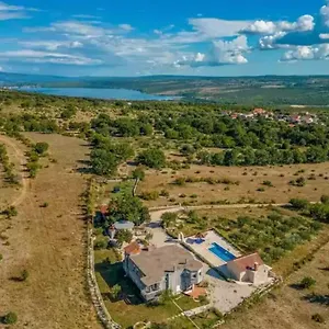 Villa Doci, Zadar