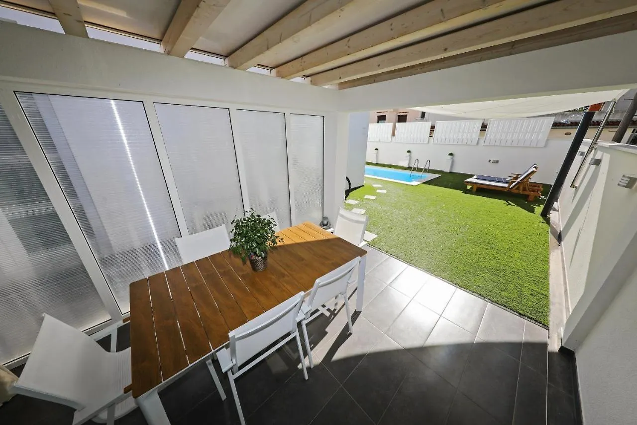 Apartment Villa Doel Zadar Kroatien